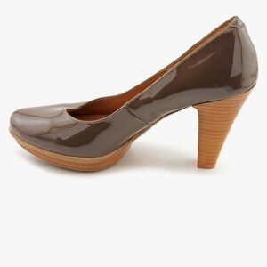 SOFFT patent leather pumps, 9M